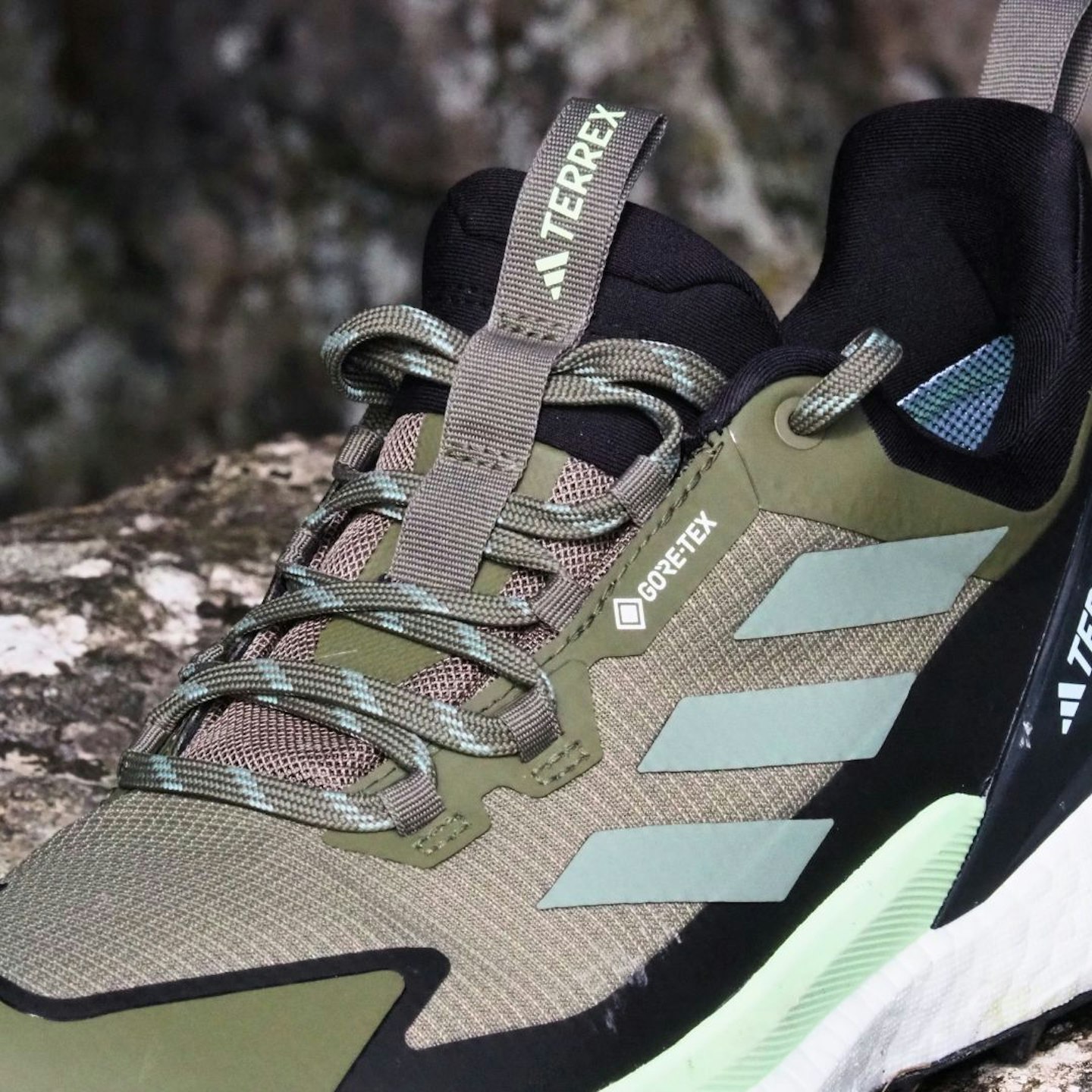 Adidas Terrex Free Hiker 2.0 Low GTX upper and lacing