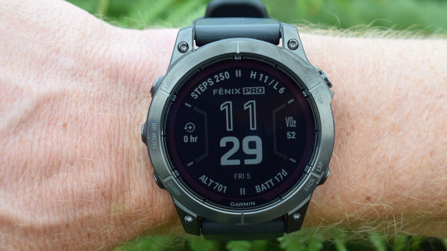 garmin fenix 7 pro display