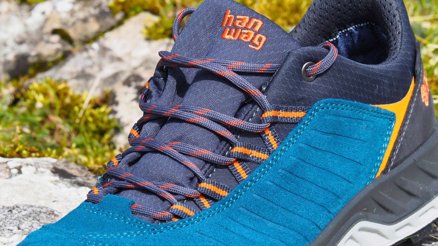 Closeup of Hanwag Blueridge Low ES lacing and tongue