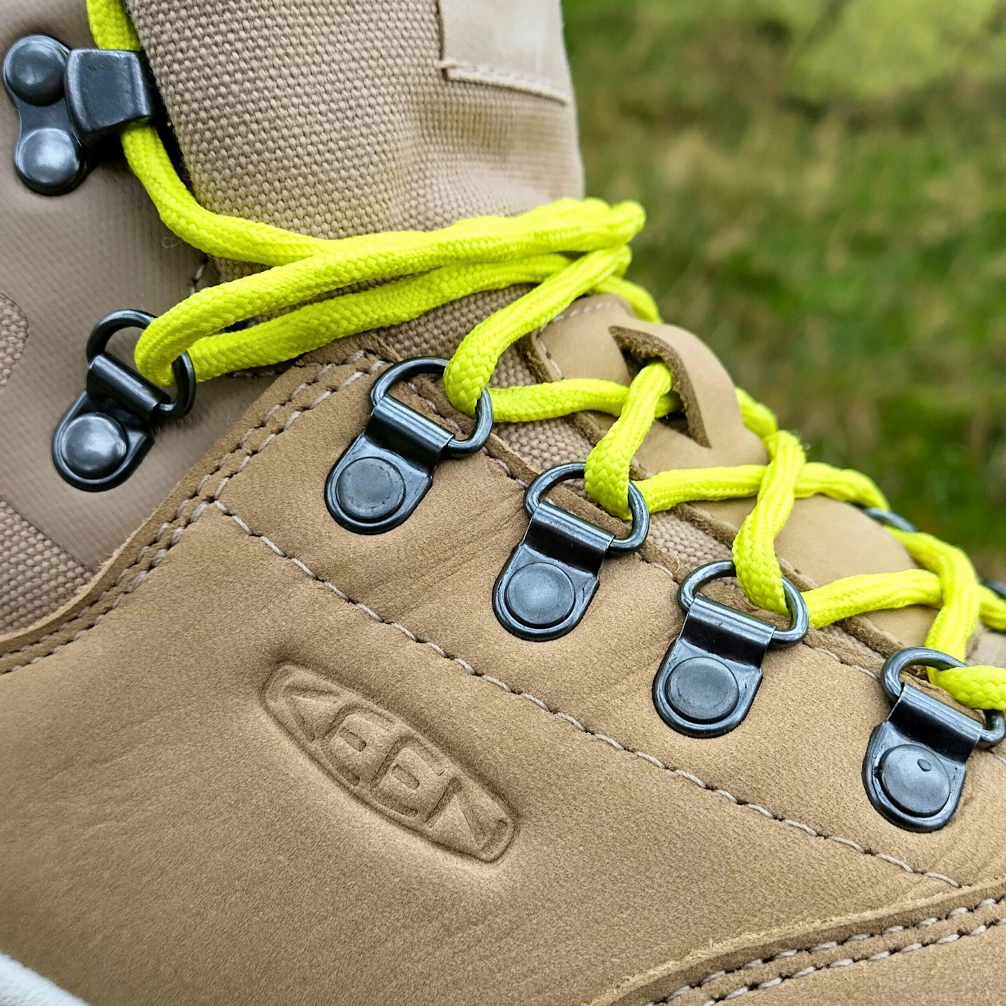 Keen NXIS Explorer Waterproof Boot lacing