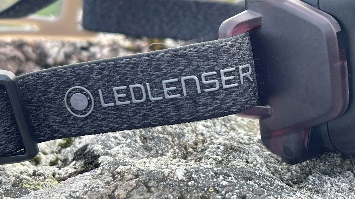 LED Lenser HF8R Core