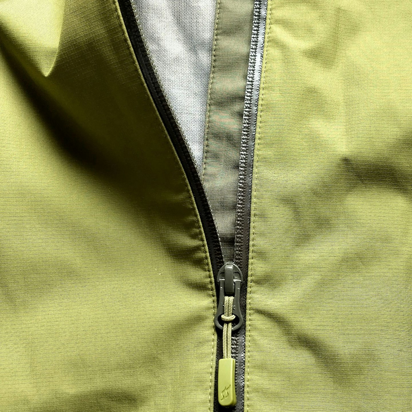 Rab Arc Eco Waterproof Jacket stormflap