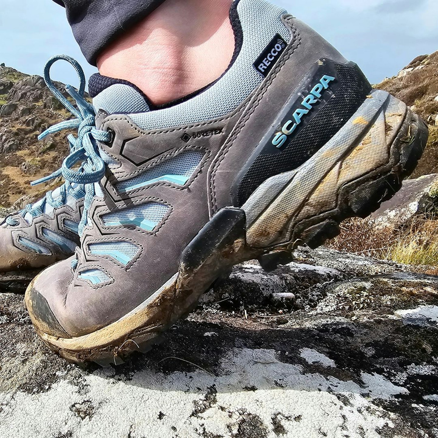 Side view of Scarpa Moraine GTX